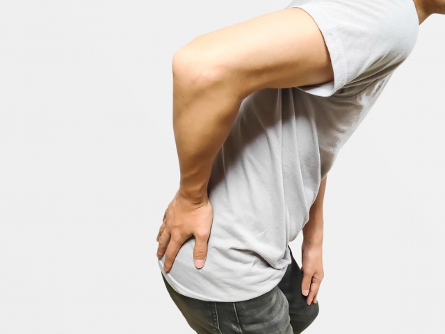 臀部痛　原因は何？　筋肉、神経、関節　写真